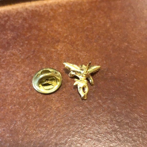 Pin - Picture 2 of 2